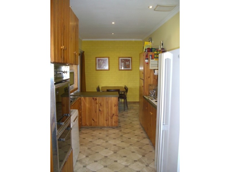 14 Poplar Ave, Keith SA 5267
