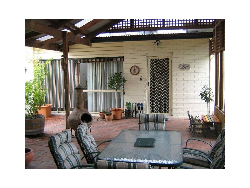 79 West Terrace, Bordertown SA 5268
