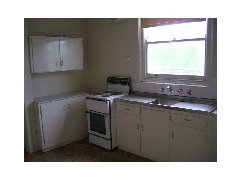 18 Poplar Ave, Keith SA 5267