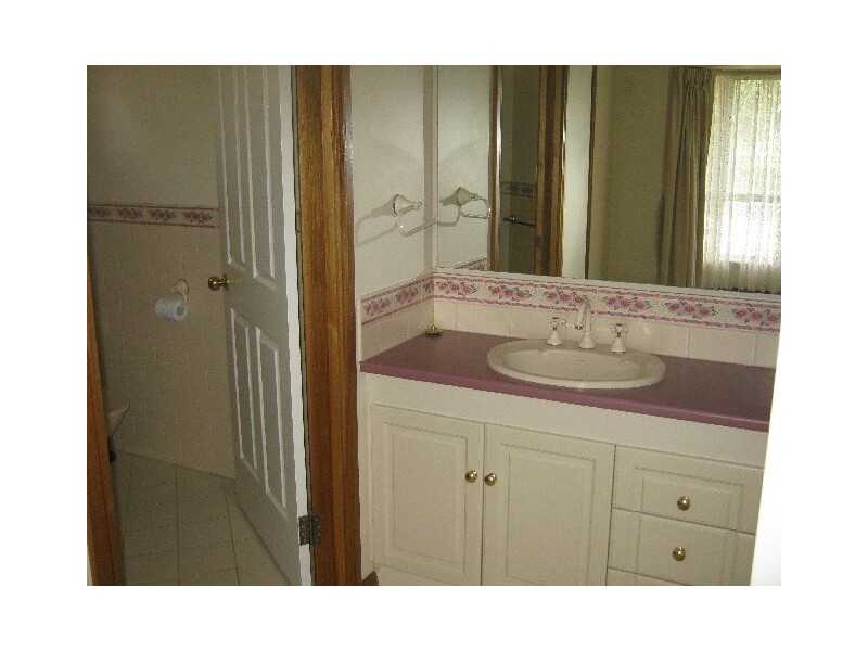 33 Creecoona Terrace, Bordertown SA 5268