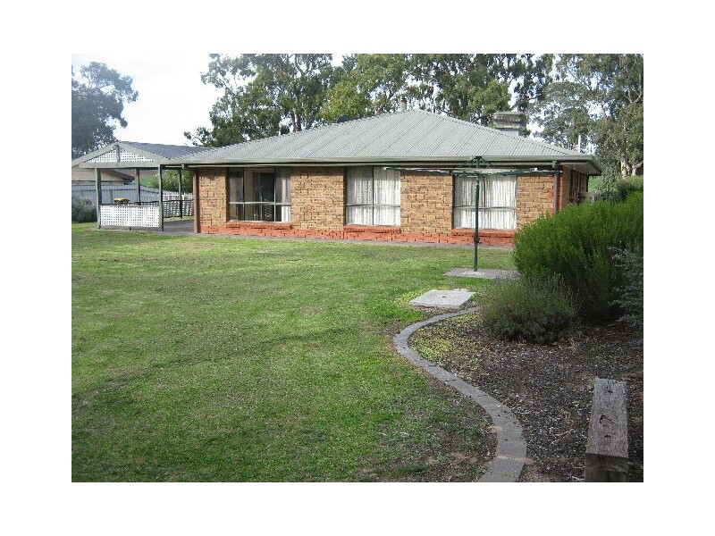 33 Creecoona Terrace, Bordertown SA 5268