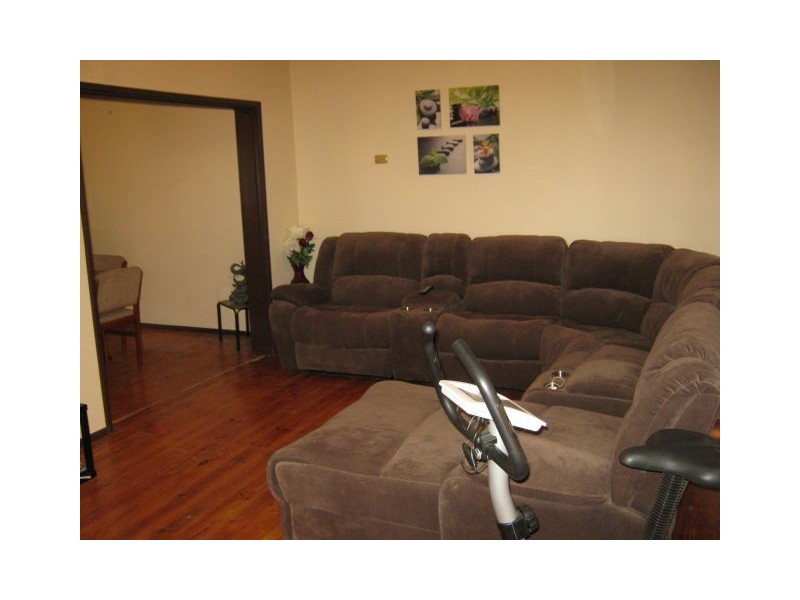 35 Densley Avenue, Bordertown SA 5268