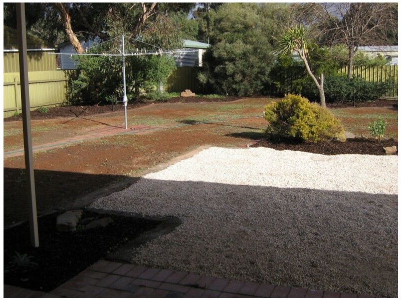 206 Victoria Parade, Bordertown SA 5268