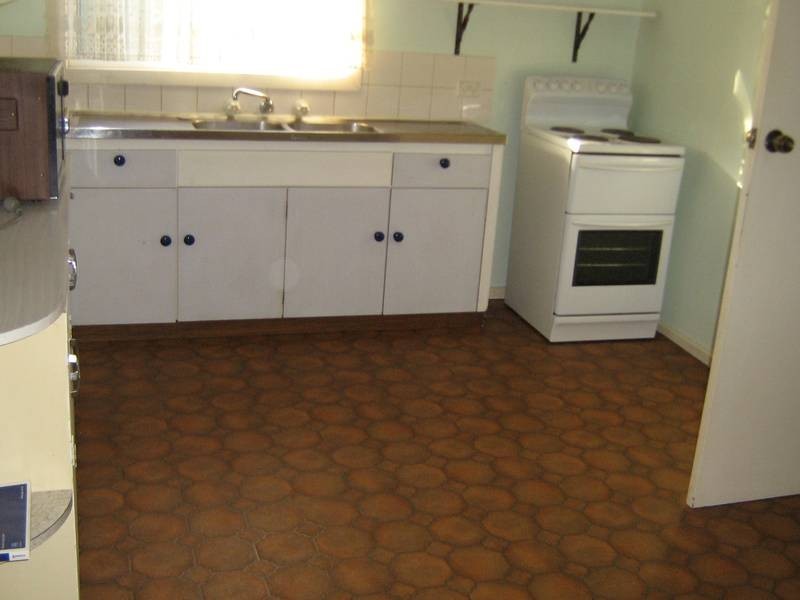 10 Fourth Street, Bordertown SA 5268
