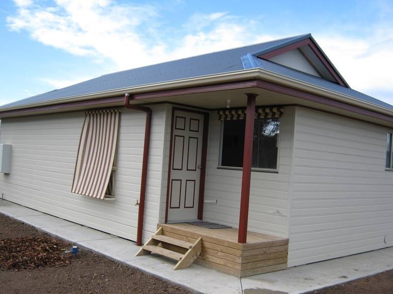 2 Adamson Terrace, Bordertown SA 5268