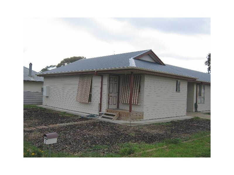 2 Adamson Terrace, Bordertown SA 5268