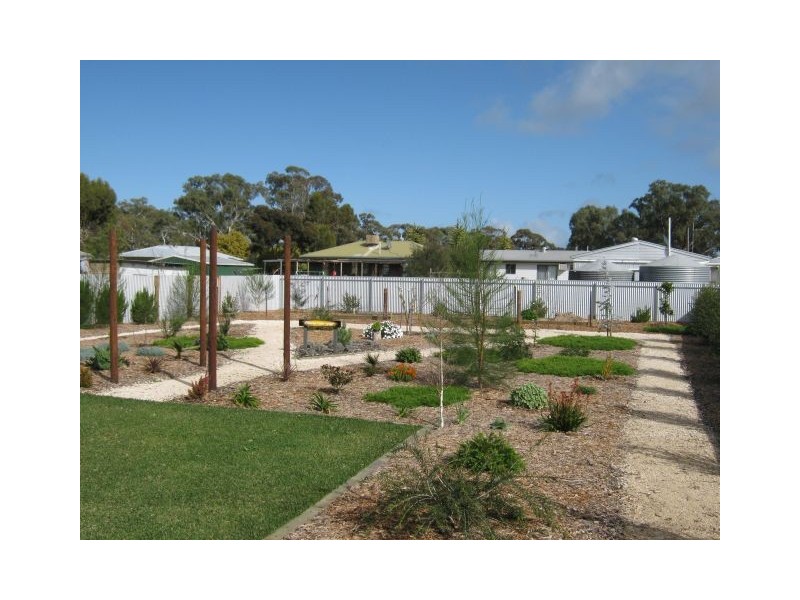 5 First Street, Bordertown SA 5268