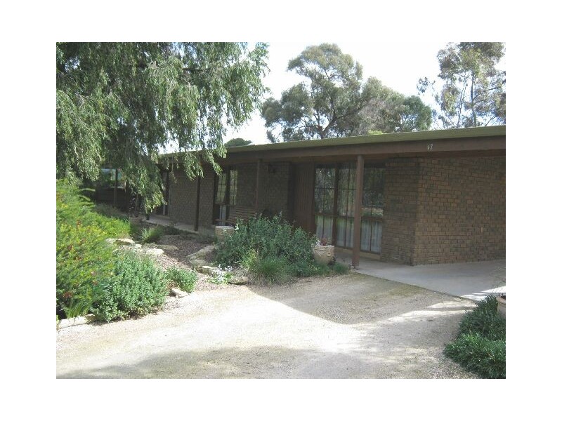 17 Buik Street, Bordertown SA 5268