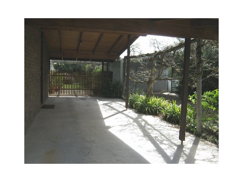 17 Buik Street, Bordertown SA 5268