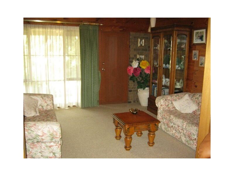 17 Buik Street, Bordertown SA 5268