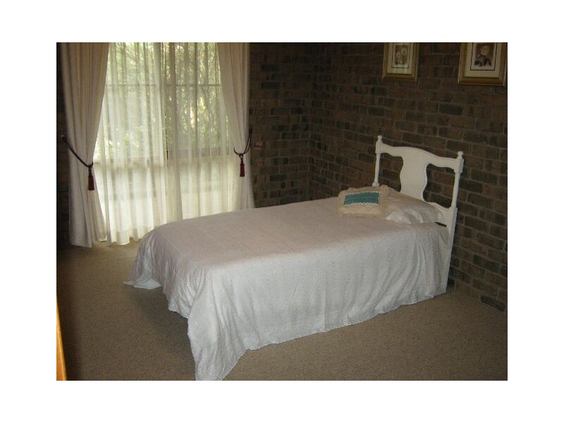 17 Buik Street, Bordertown SA 5268