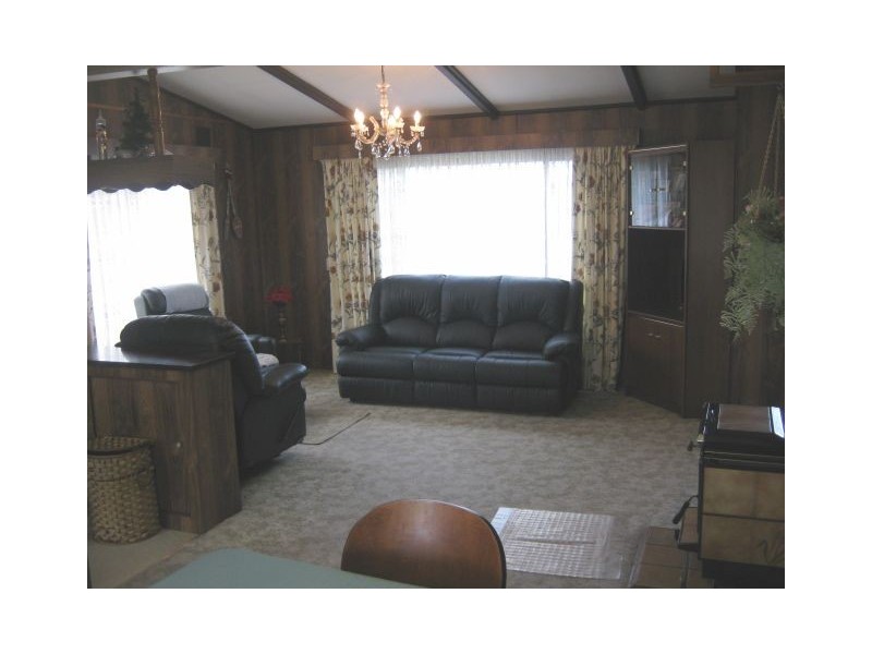 54 Venn Ave, Bordertown SA 5268