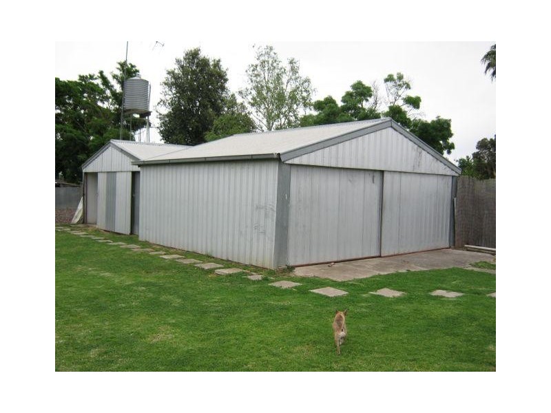 5 English Street, Bordertown SA 5268