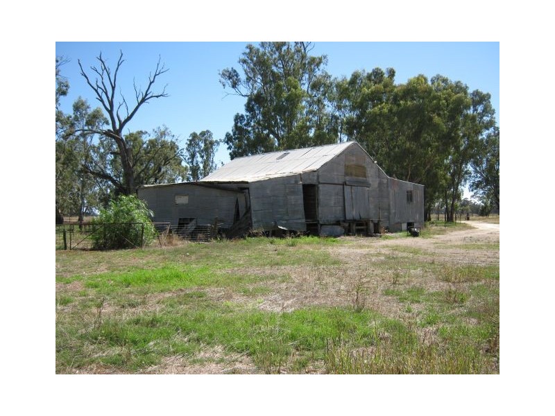 00 Leaches Road, Bordertown SA 5268