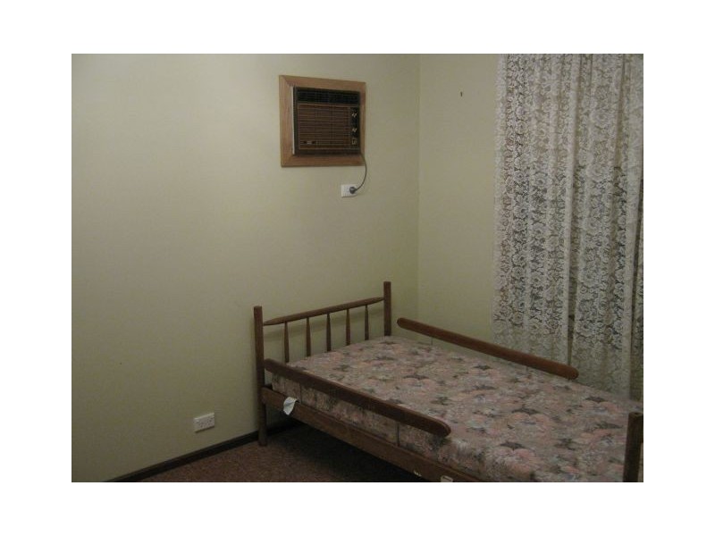 1 Pigeon Flat Road, Bordertown SA 5268