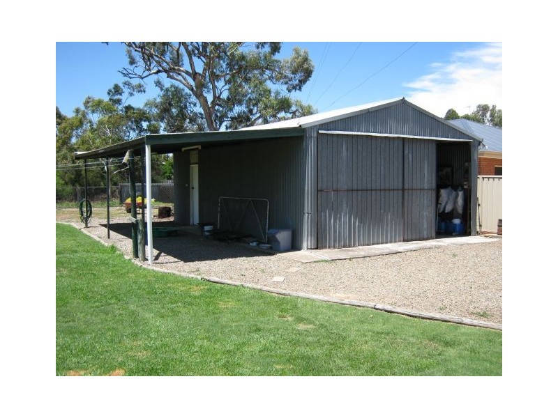 18 Eighth Street, Bordertown SA 5268