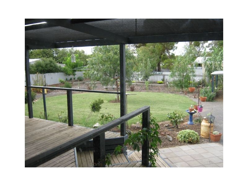 34 Venn Avenue, Bordertown SA 5268