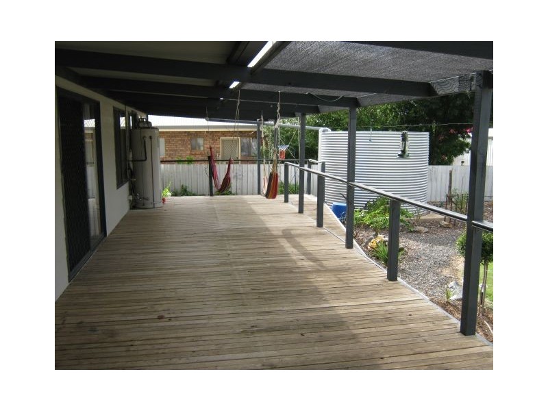 34 Venn Avenue, Bordertown SA 5268