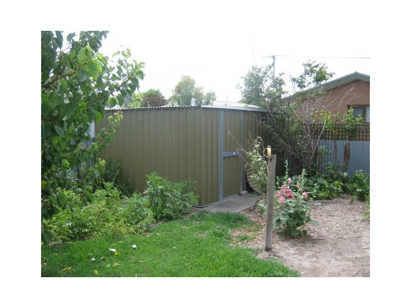 33 DeCourcey Street, Bordertown SA 5268