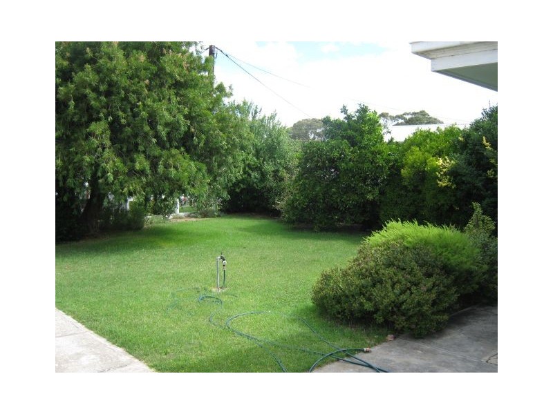 33 DeCourcey Street, Bordertown SA 5268
