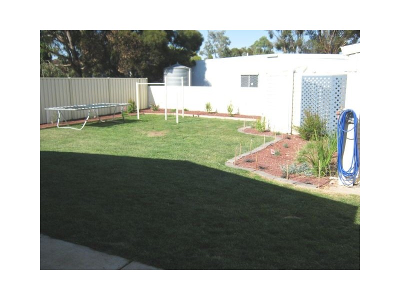 5 Beryl Court, Bordertown SA 5268