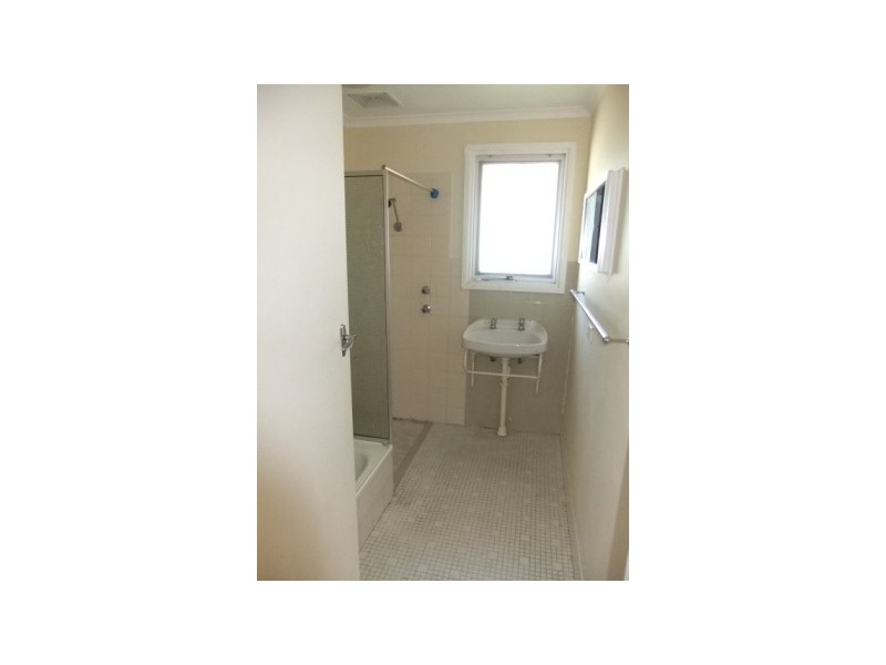 10 Fourth Street, Keith SA 5267