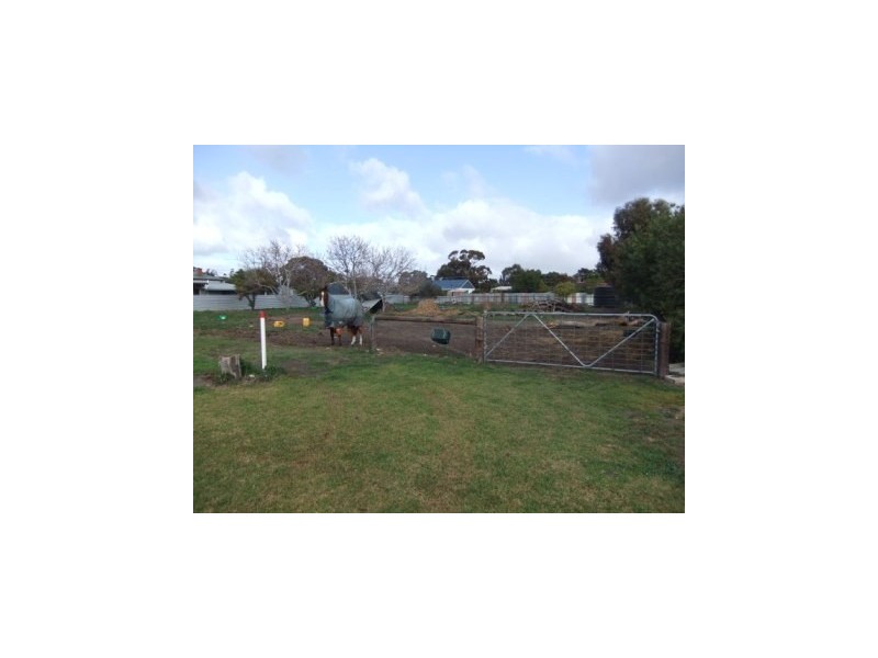 10 Showground Parade, Keith SA 5267
