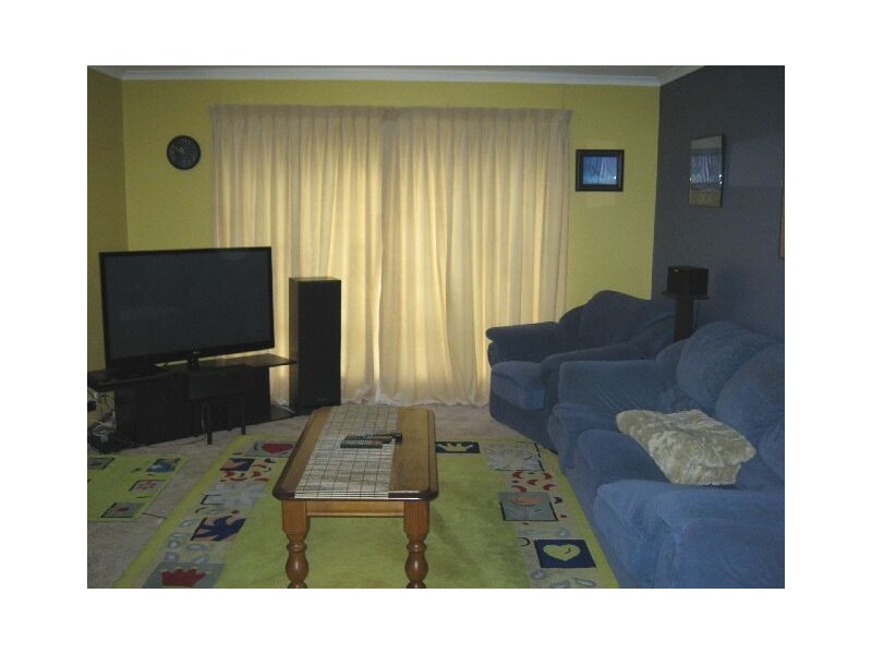 30 DeCourcey Street, Bordertown SA 5268