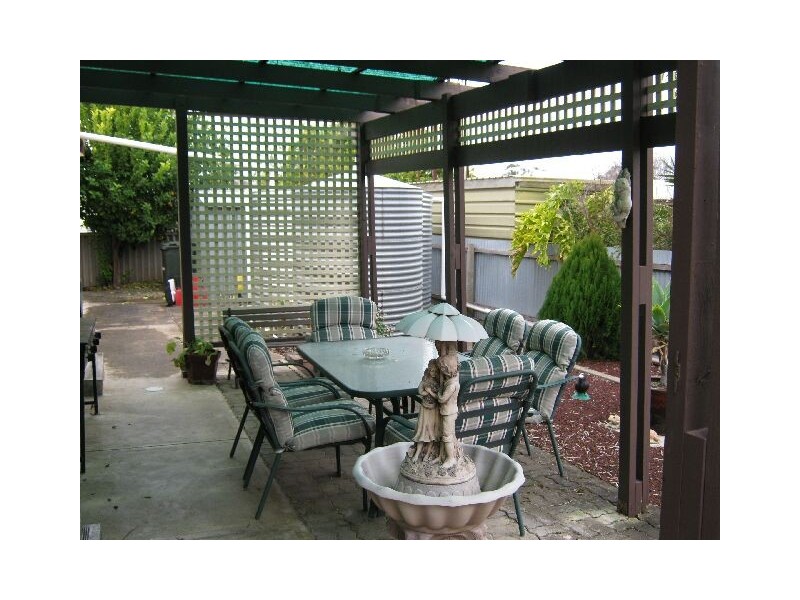 30 DeCourcey Street, Bordertown SA 5268