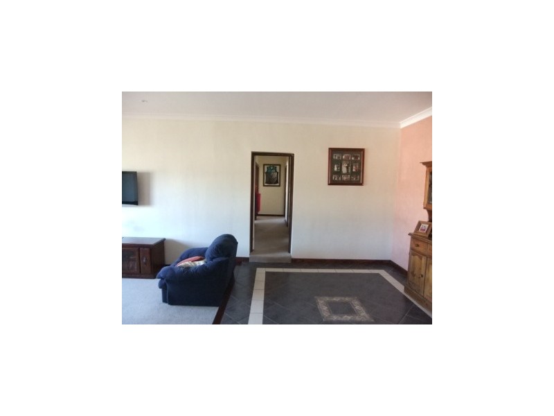 13 Hill Avenue, Keith SA 5267