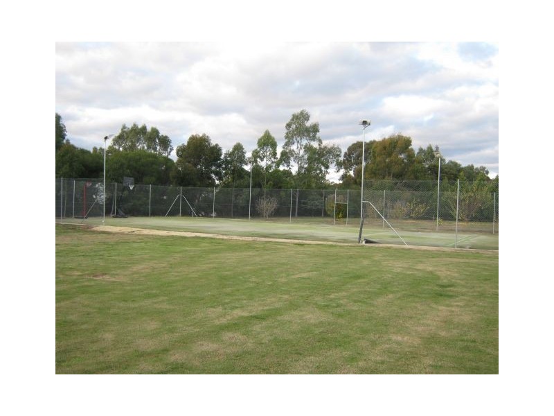 261 Naracoorte Road, Bordertown SA 5268