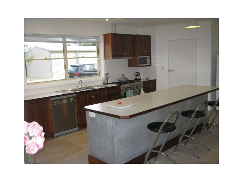 261 Naracoorte Road, Bordertown SA 5268