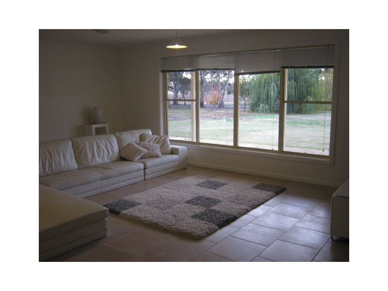 261 Naracoorte Road, Bordertown SA 5268