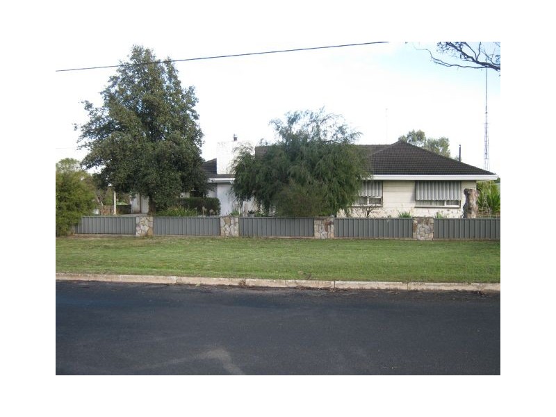 87 Park Terrace, Bordertown SA 5268