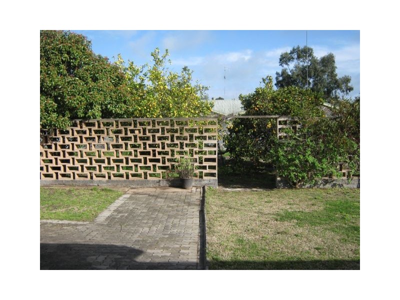 87 Park Terrace, Bordertown SA 5268