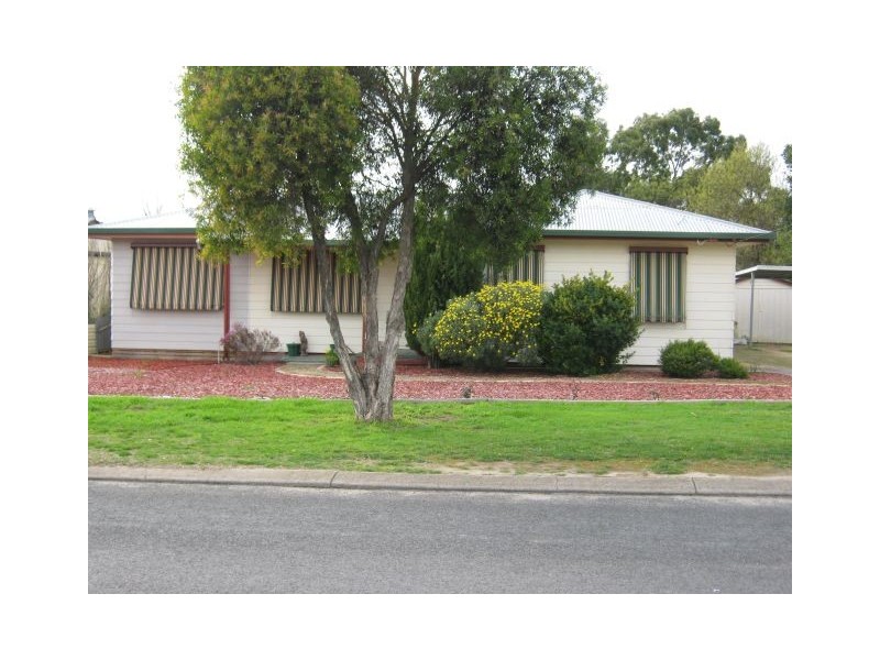 6 Philip Avenue, Bordertown SA 5268