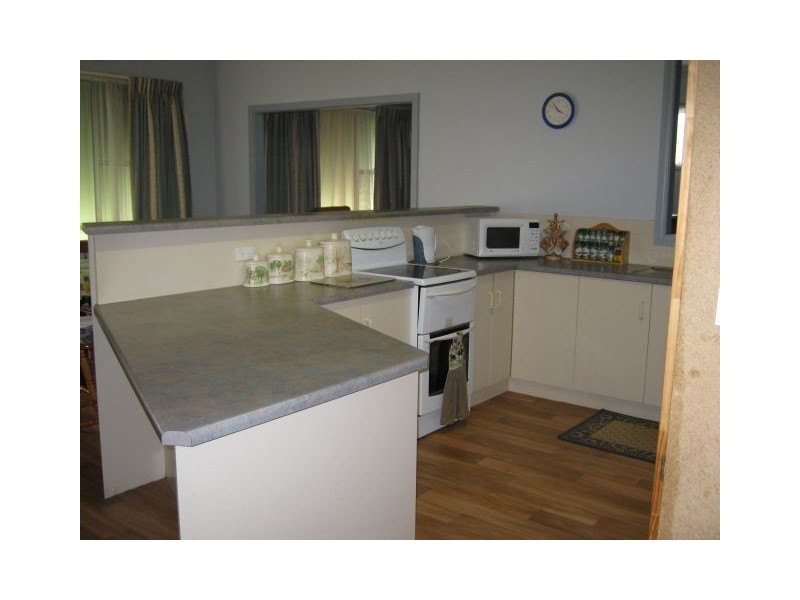 6 Philip Avenue, Bordertown SA 5268