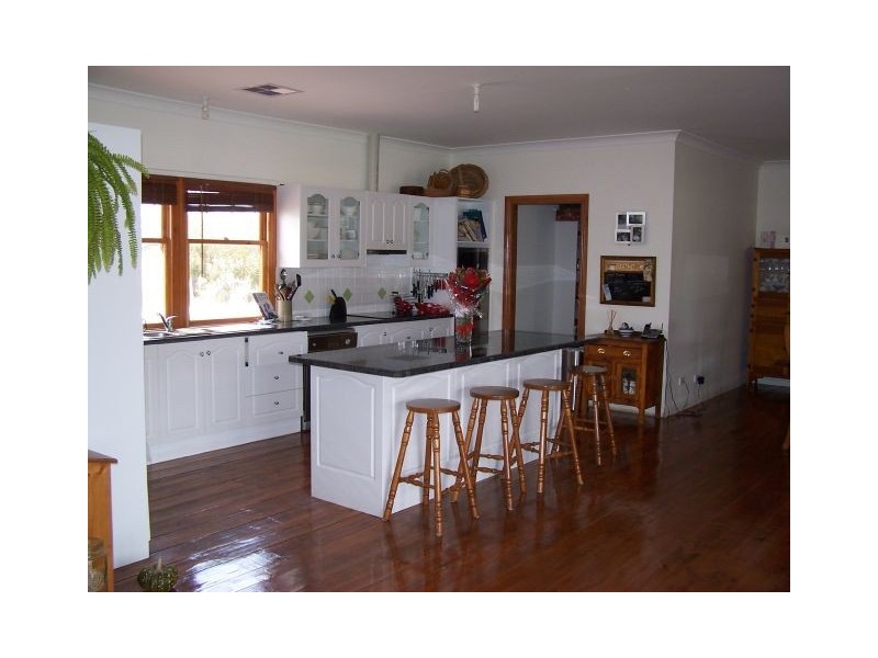 62 Weir Drive, Bordertown SA 5268