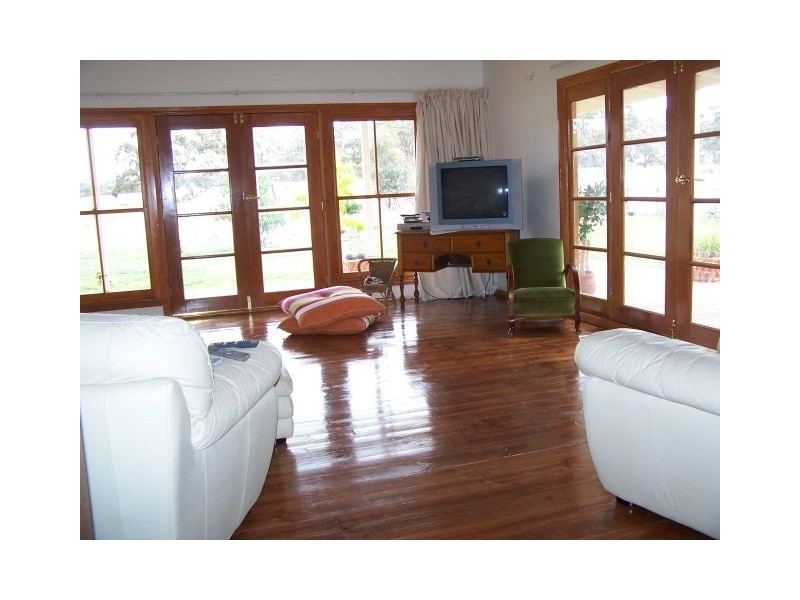 62 Weir Drive, Bordertown SA 5268