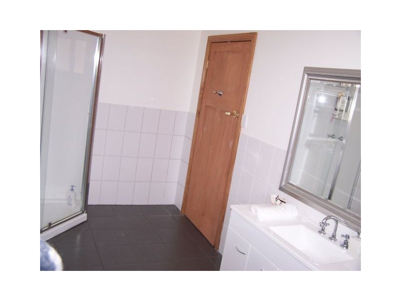 62 Weir Drive, Bordertown SA 5268