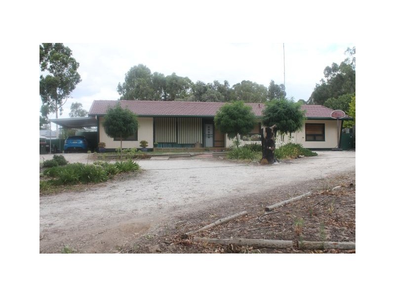 42 Albert Parade, Bordertown SA 5268