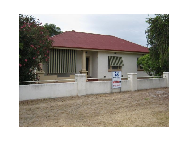 18 Dinning Tce, Bordertown SA 5268