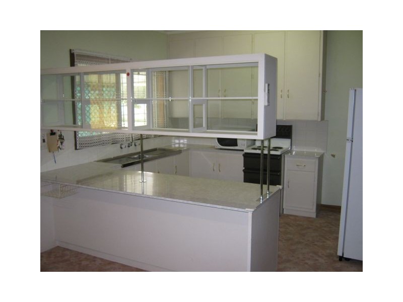 16 Hinge Street, Mundulla SA 5270