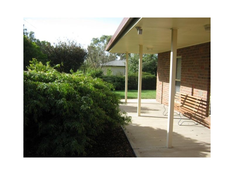 18 Peake Street, Bordertown SA 5268