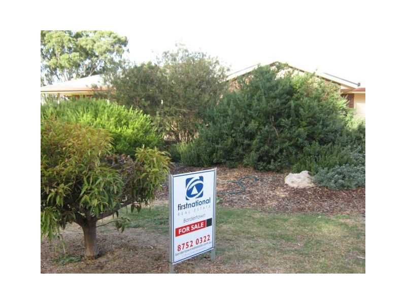 18 Peake Street, Bordertown SA 5268