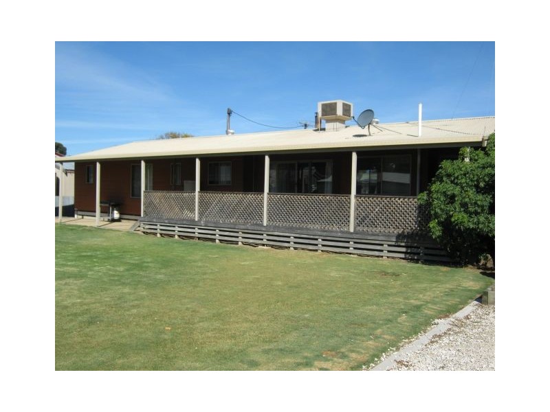 33 Oliver Street, Bordertown SA 5268