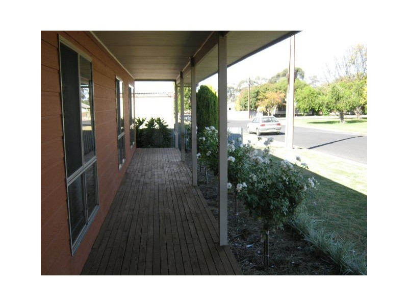 33 Oliver Street, Bordertown SA 5268