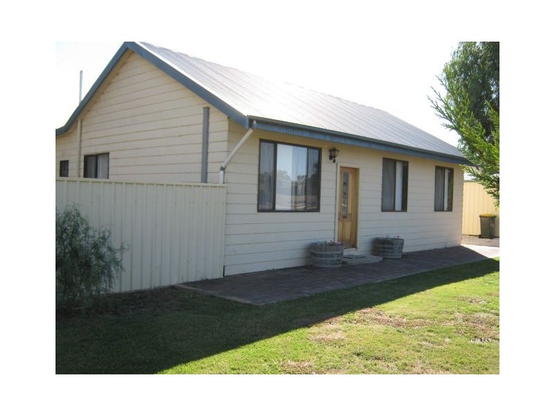 93 South Avenue, Bordertown SA 5268