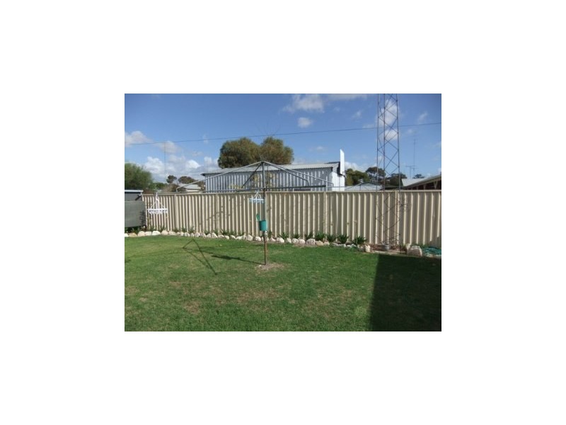 2 Fourth Street, Keith SA 5267