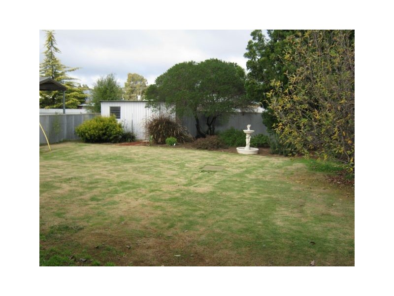 42 Cannawigara Road, Bordertown SA 5268